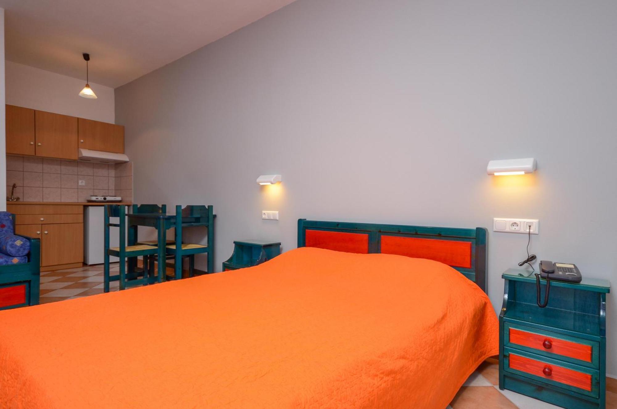 Hotel Fanis Айя-Анна Экстерьер фото