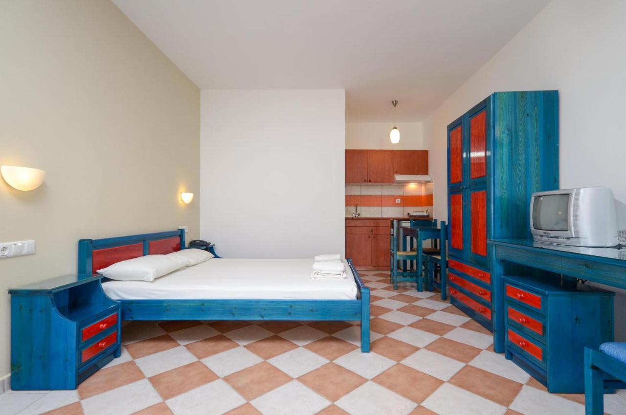 Hotel Fanis Айя-Анна Экстерьер фото